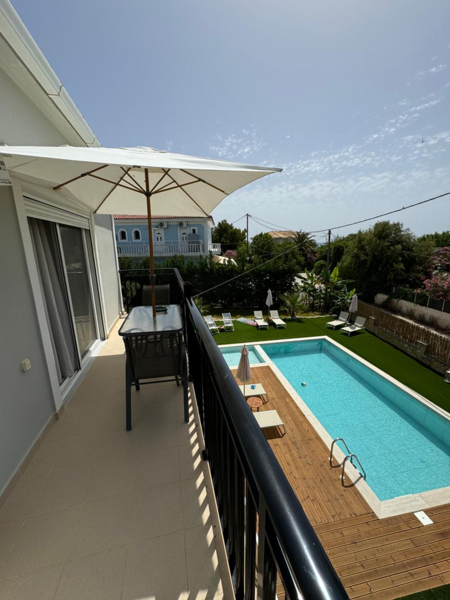 Nikludin Suites & Studios 라가나스 외부 사진