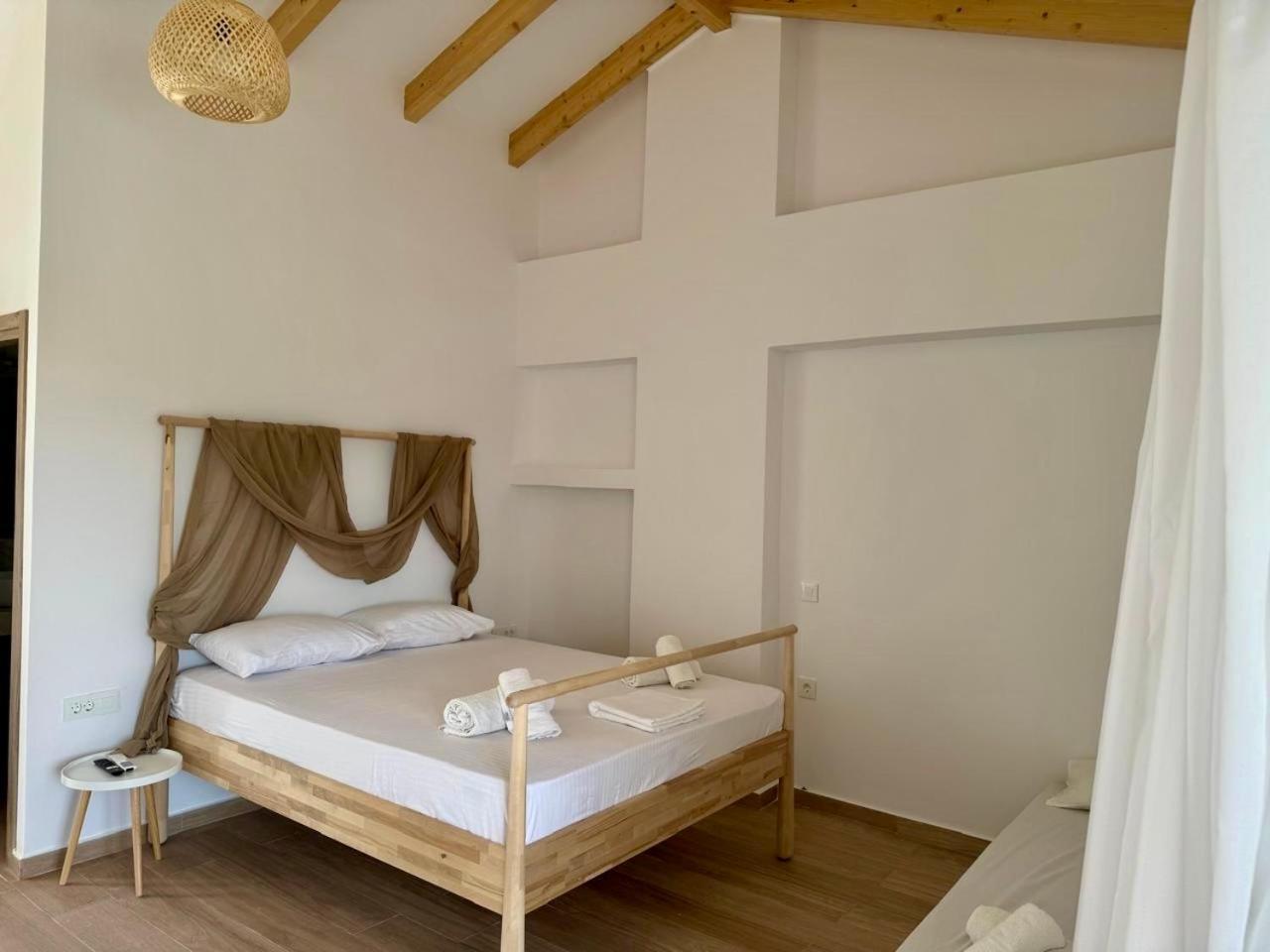 Nikludin Suites & Studios 라가나스 외부 사진