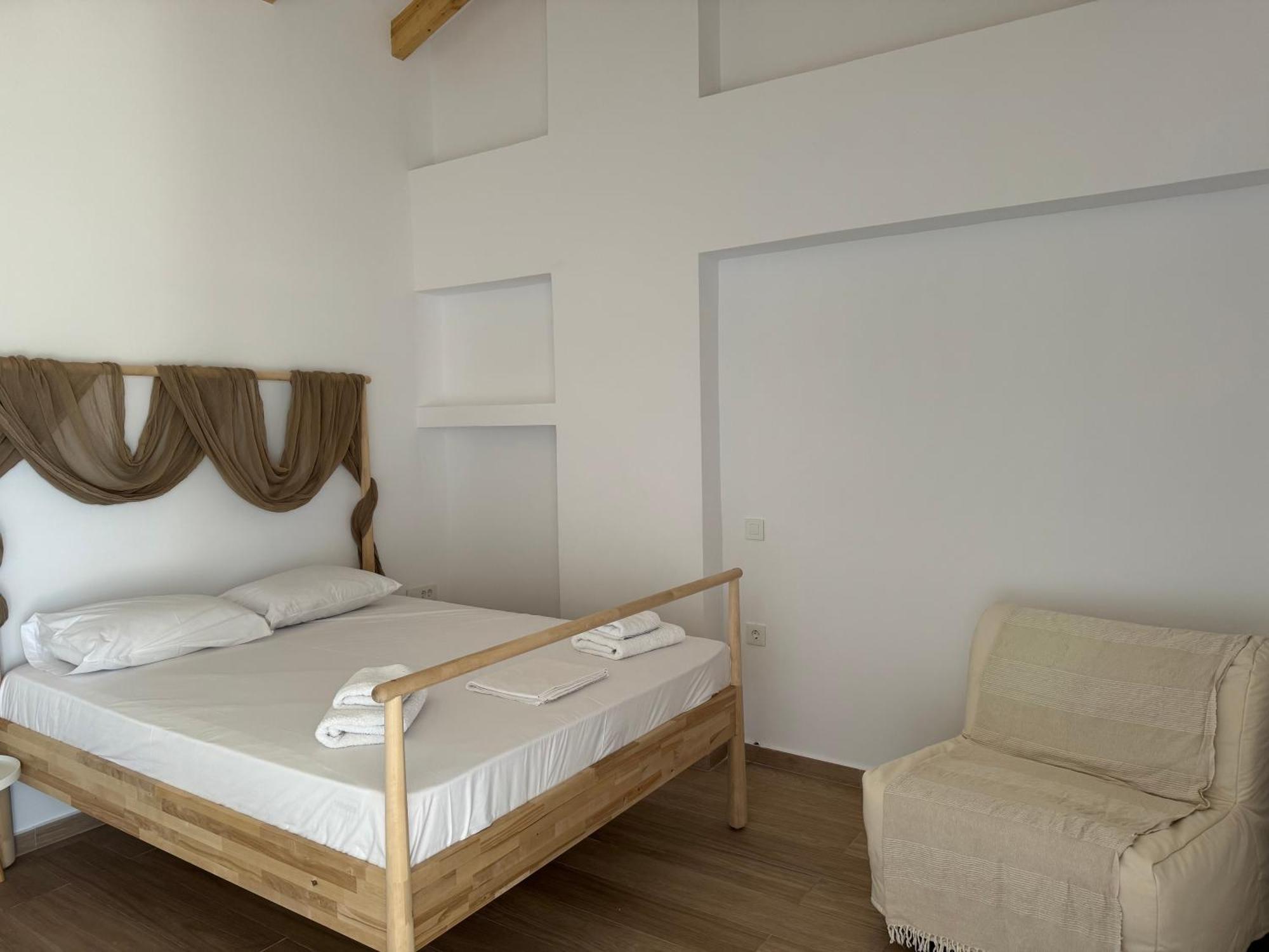 Nikludin Suites & Studios 라가나스 외부 사진