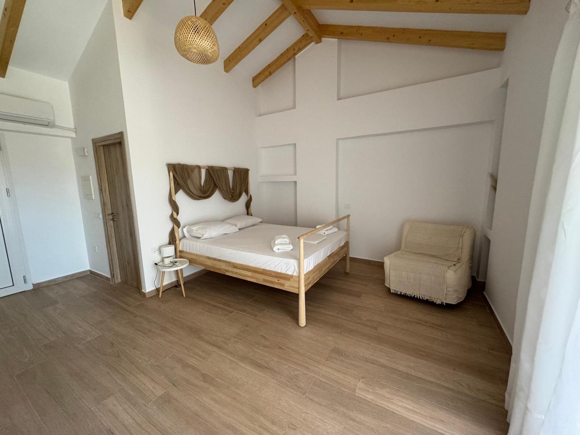 Nikludin Suites & Studios 라가나스 외부 사진