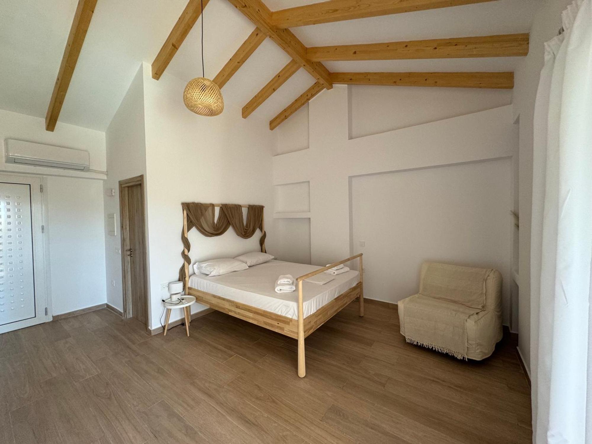 Nikludin Suites & Studios 라가나스 외부 사진
