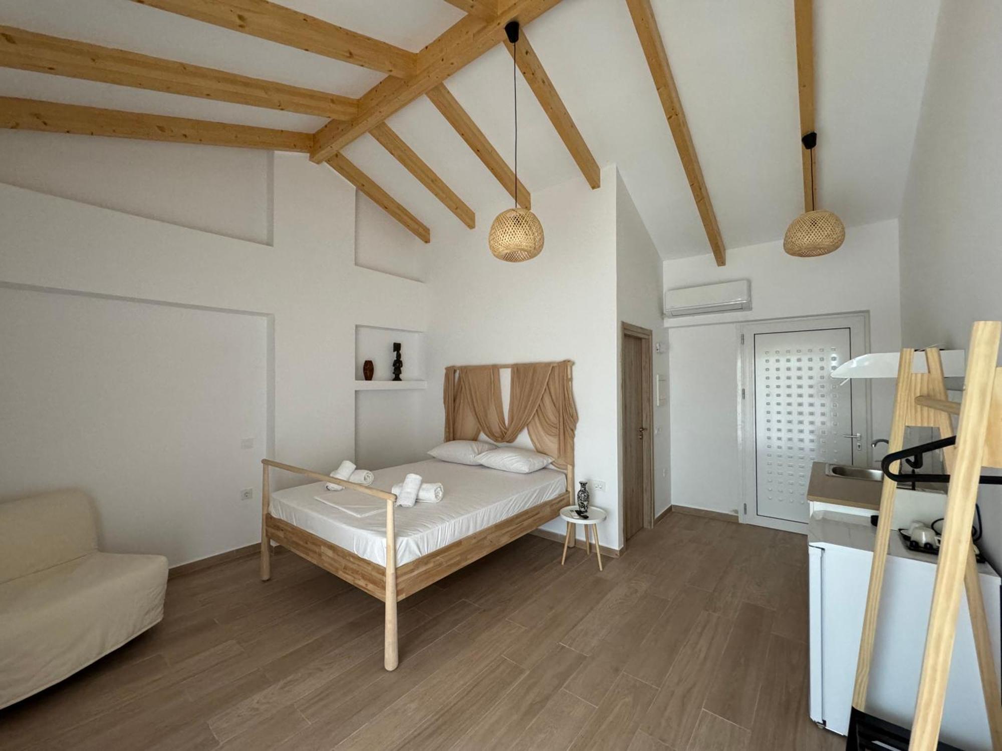 Nikludin Suites & Studios 라가나스 외부 사진