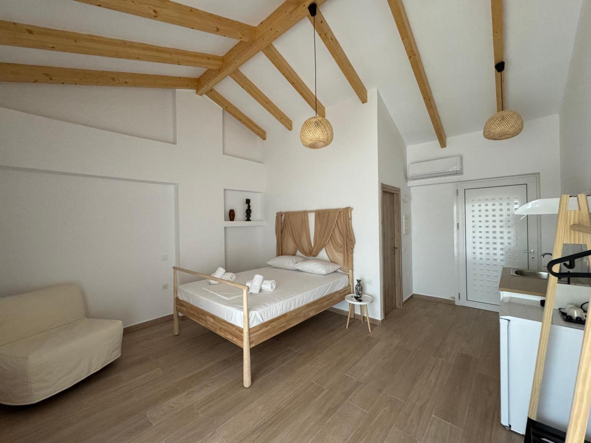 Nikludin Suites & Studios 라가나스 외부 사진